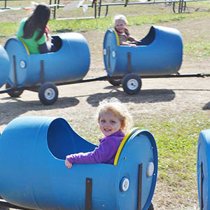 Enjoy kid-friendly activities on the farm at Shaw Farms near Cincinnati, Ohio.